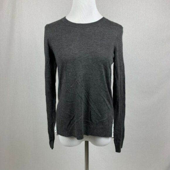 Susina mixed media long sleeve gray dot sweater - Picture 5 of 7
